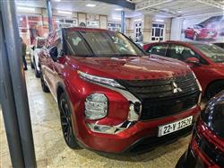 ميتسوبيشي اوتلاندر